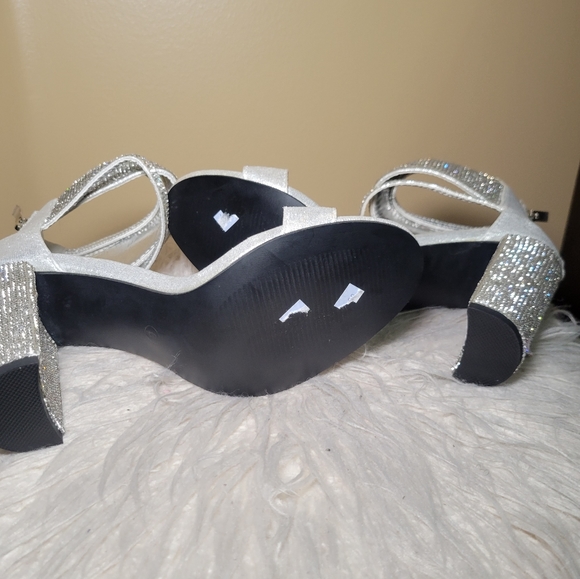 Silver Rhinestone Sandals - Picture 3 of 3